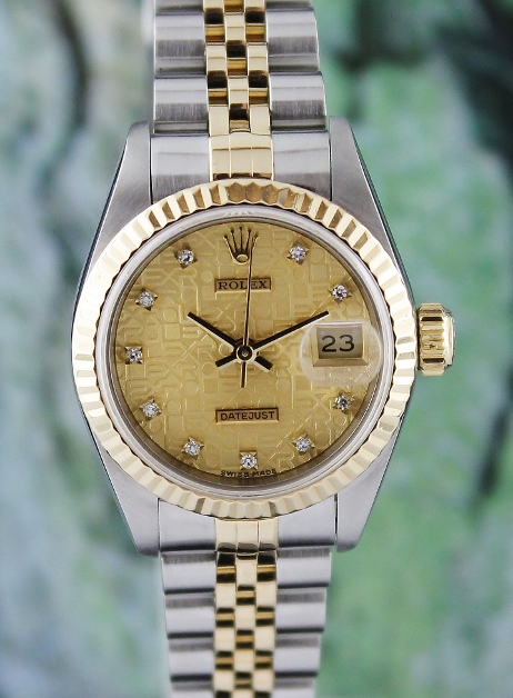 (image for) A ROLEX LADY SIZE OYSTER PERPETUAL DATEJUST / 69173